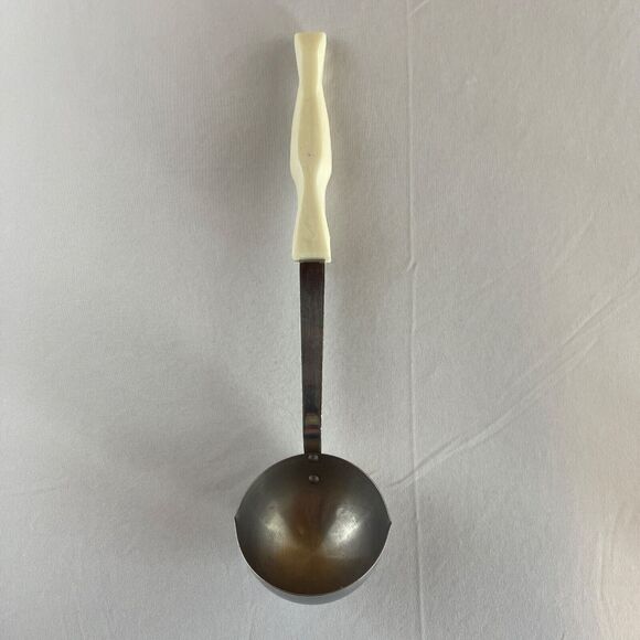 Cutco 17 JG Serving Ladle Spoon‎ Pearl White Handle Stainless USA - Picture 1 of 8